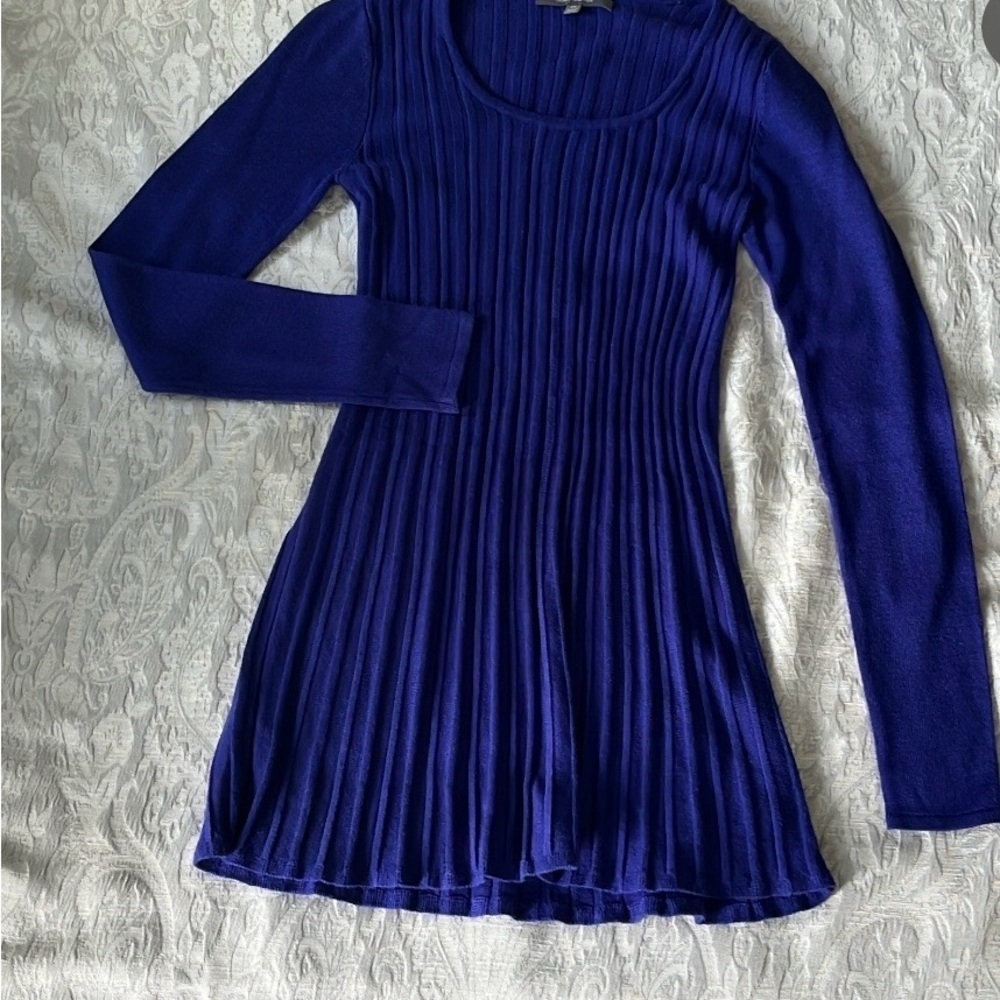 Daisy Fuentes Royal Blue Ribbed Top